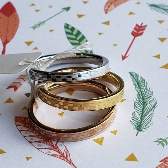 THREE tone stainless steel ring - Picture 5 of 8